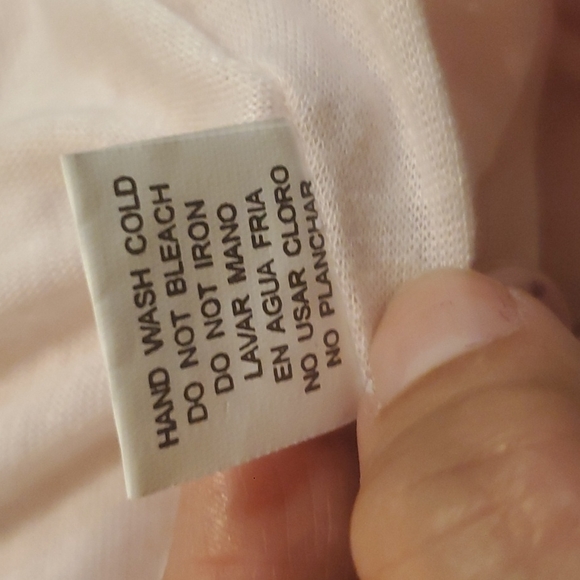 KARISS Women's pink sequence halter top used - Picture 7 of 7